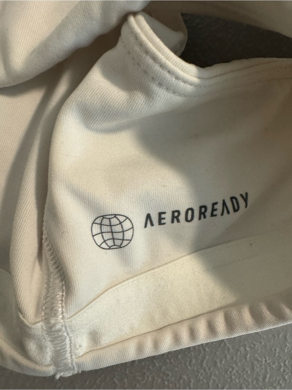 adidas AEROREADY White Scoop Neck Crop Sports Bra Small - Picture 9 of 9